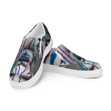 Load image into Gallery viewer, &quot;Blue Face&quot; Men’s slip-on canvas shoes.
