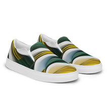 Load image into Gallery viewer, &quot;3D Waves&quot; Men’s slip-on canvas shoes.
