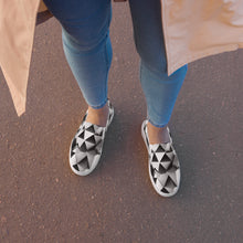 Load image into Gallery viewer, &quot;Black Triangles&quot; Women’s slip-on canvas shoes.
