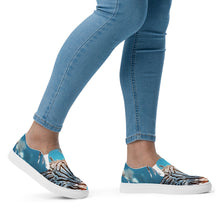 Load image into Gallery viewer, &quot;Lion Fish&quot;  Women’s slip-on canvas shoes
